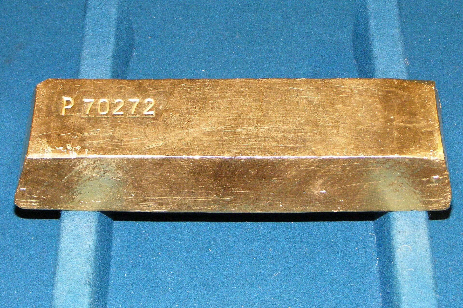 Gold bullion 1