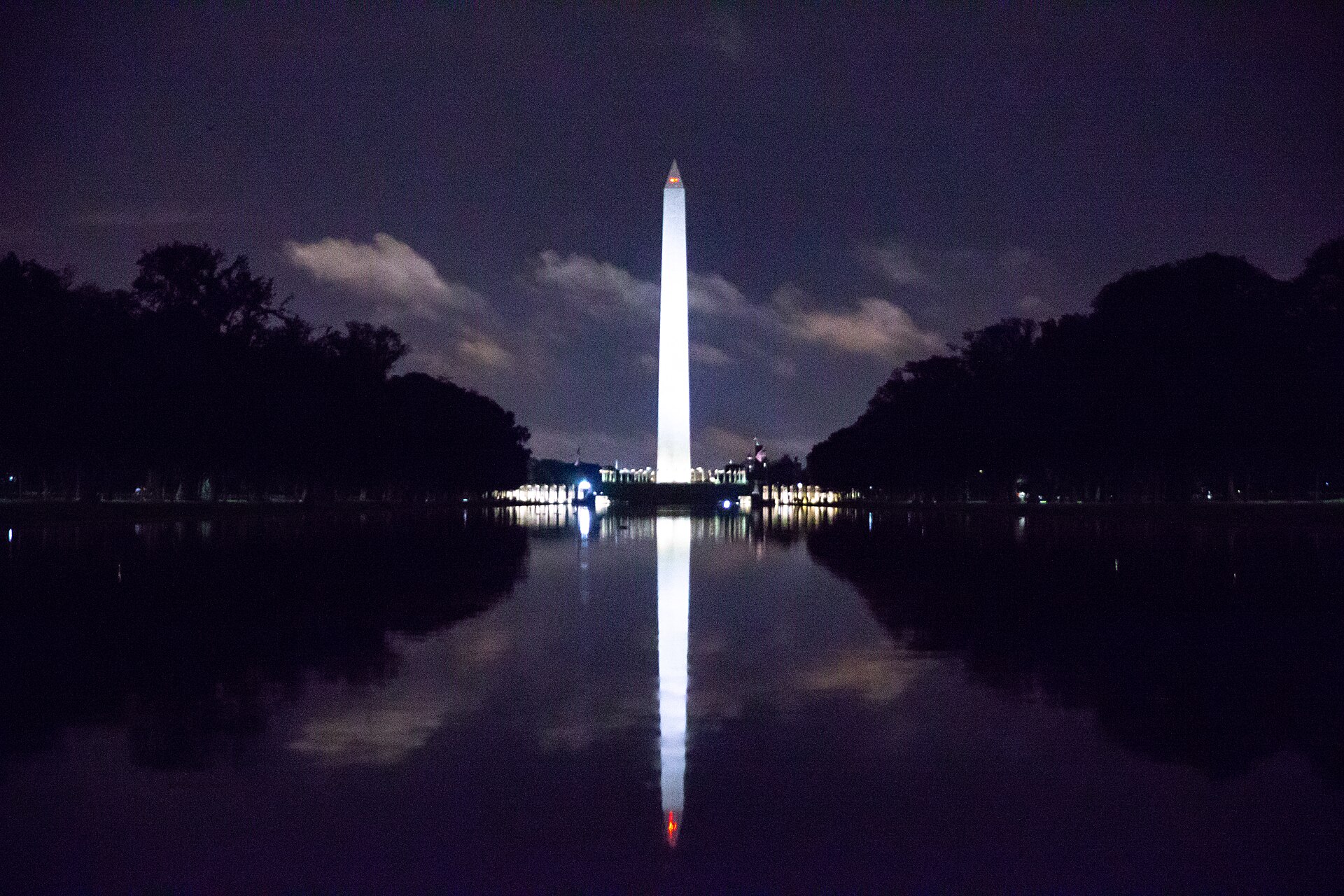 Washington Monument (43627870932)