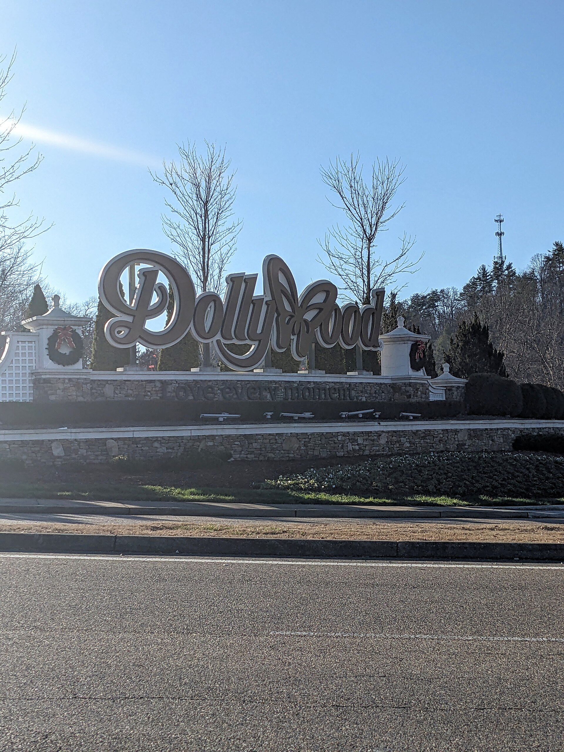 Entrance Dollywood Pigeon Forge TN December 2023 02