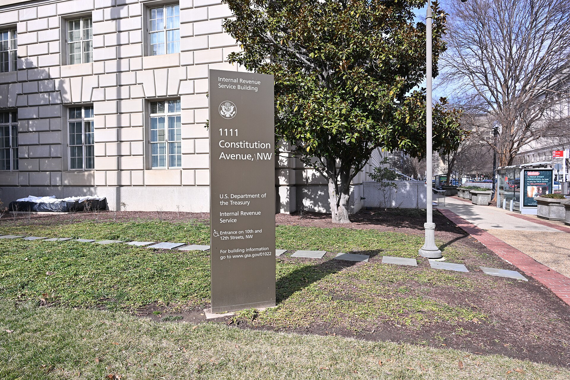 Sign for the Internal Revenue Service building Washington DC 2025 02 07 13 21 52 1