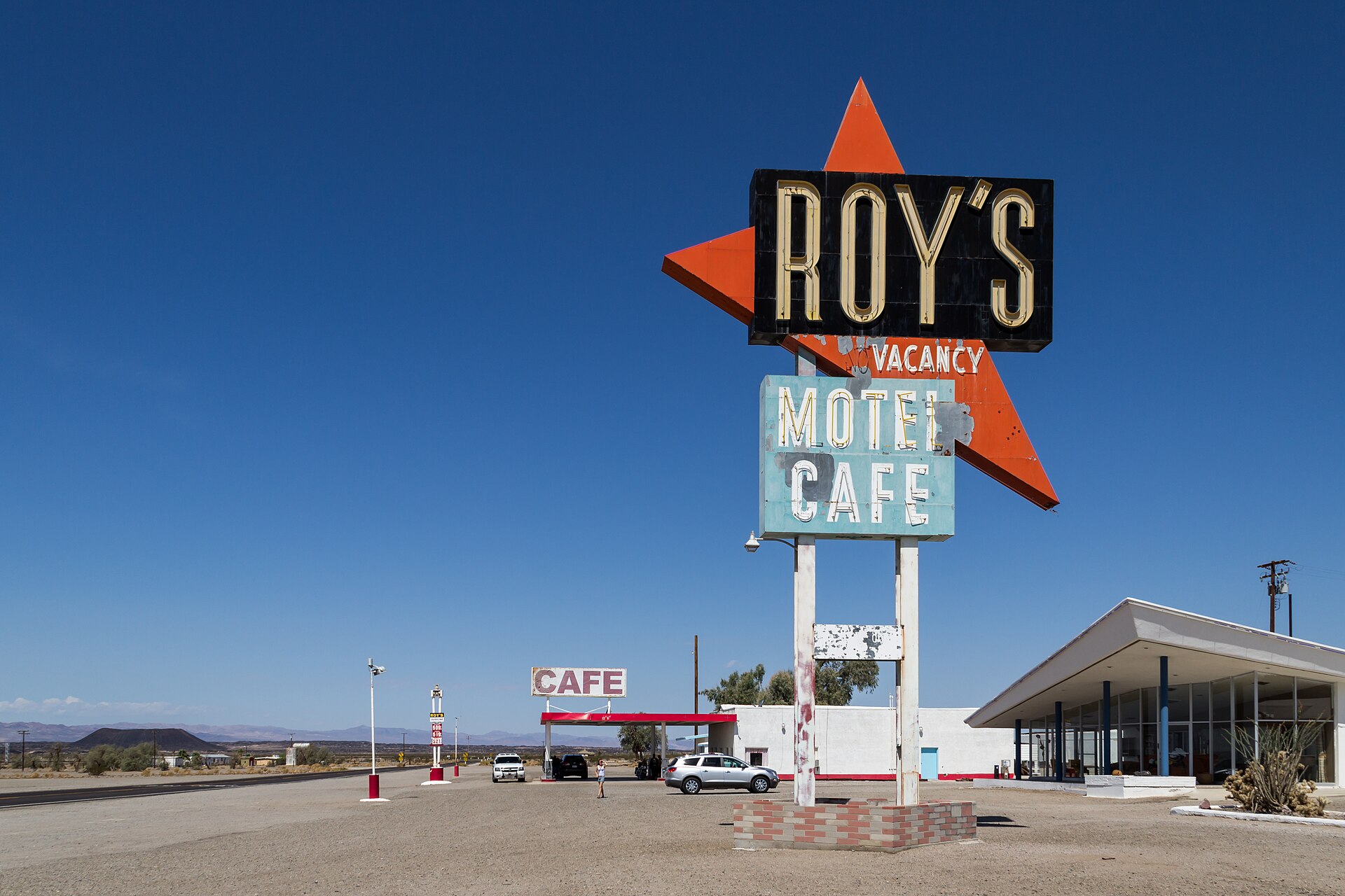 Amboy (California, USA) 2012 4