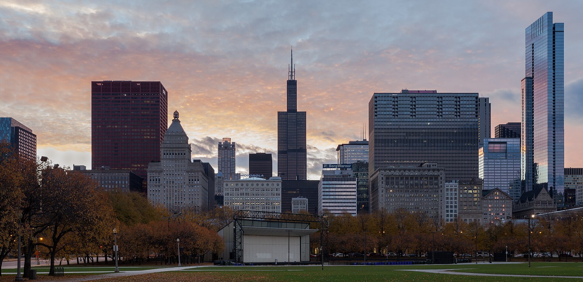 Skyline de Chicago desde el centro, Illinois, Estados Unidos, 2012 10 20, DD 06