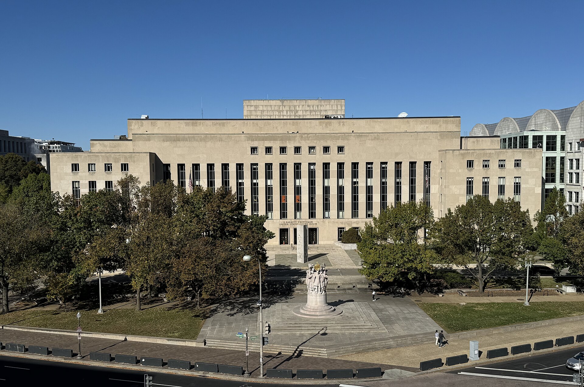 E. Barrett Prettyman Courthouse from NGA East Building