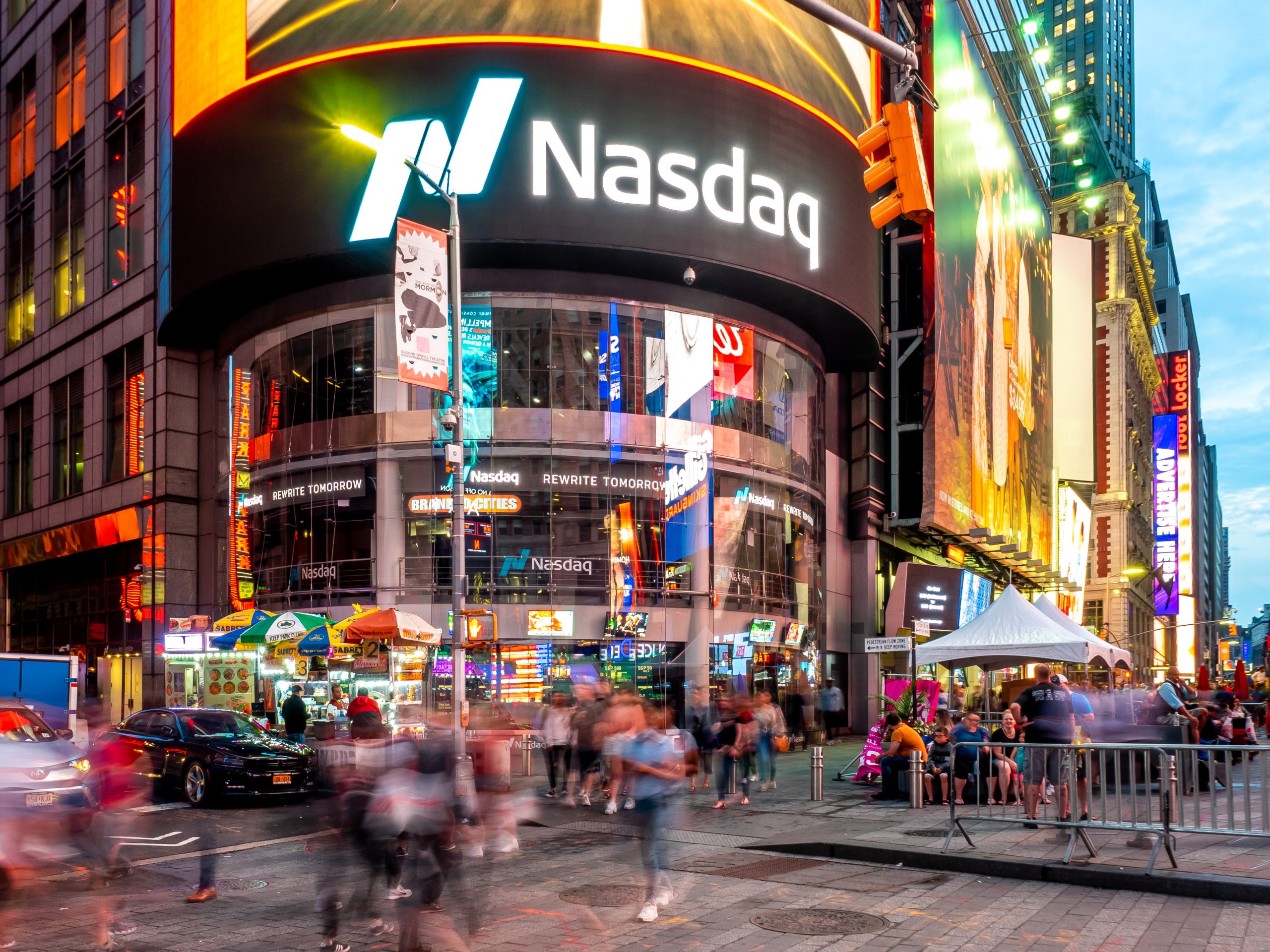 NASDAQ MarketWatch (48105831361)