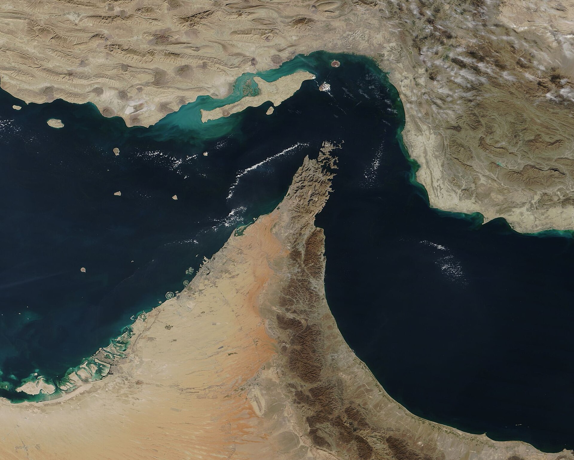 Strait of Hormuz and Musandam Peninsula (MODIS 2018 12 10)